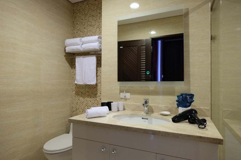 Iliving B&B Kota Hualien Bagian luar foto