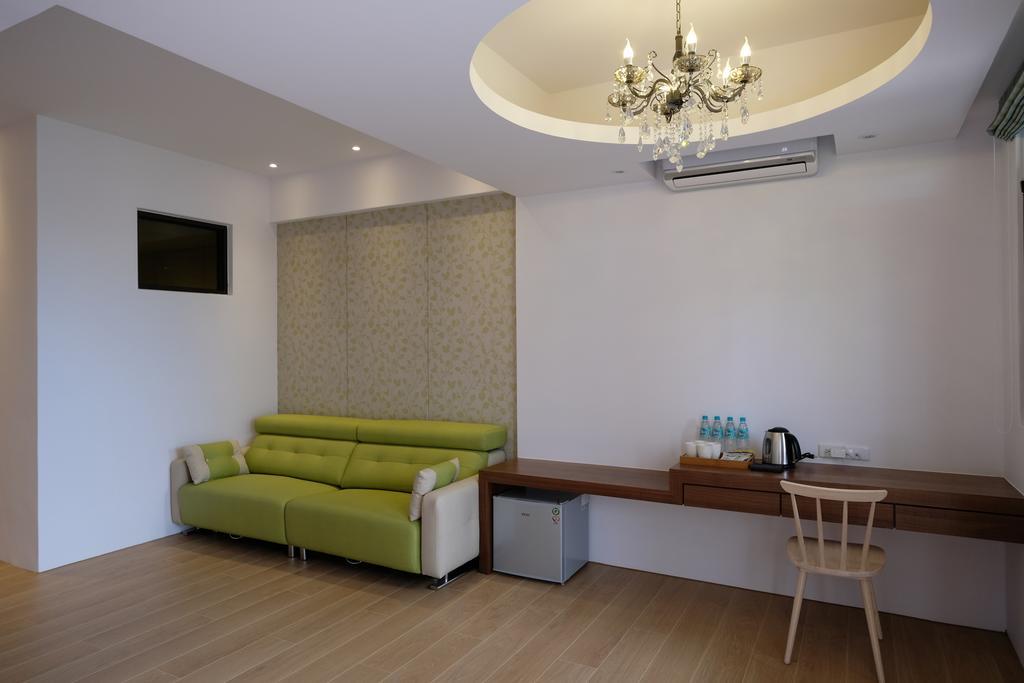 Iliving B&B Kota Hualien Bagian luar foto
