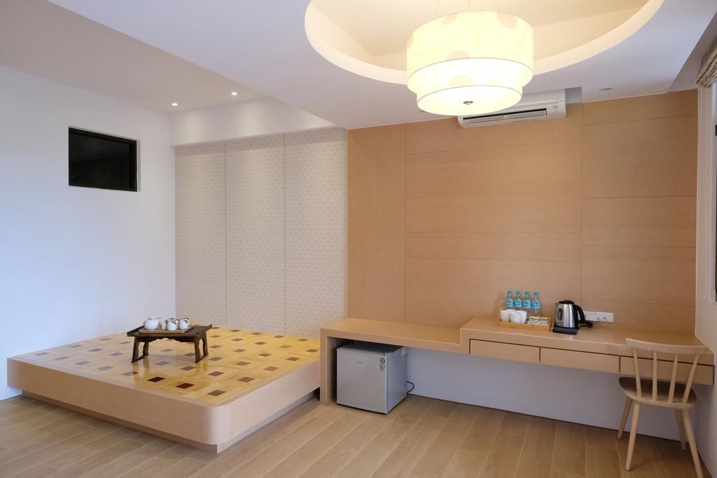 Iliving B&B Kota Hualien Bagian luar foto